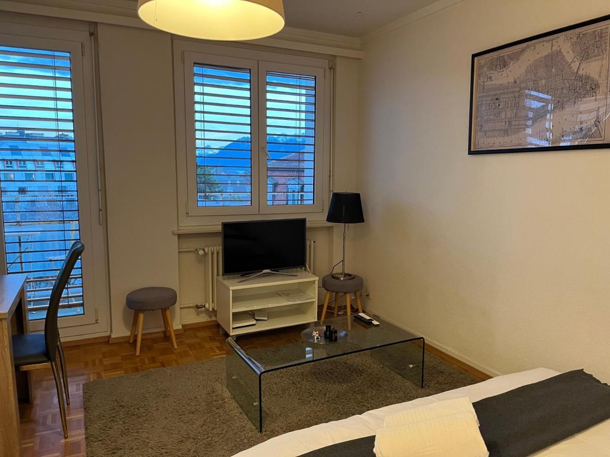 شقة Beautiful Studio 2 Minutes From The Train Station لوزان المظهر الخارجي الصورة